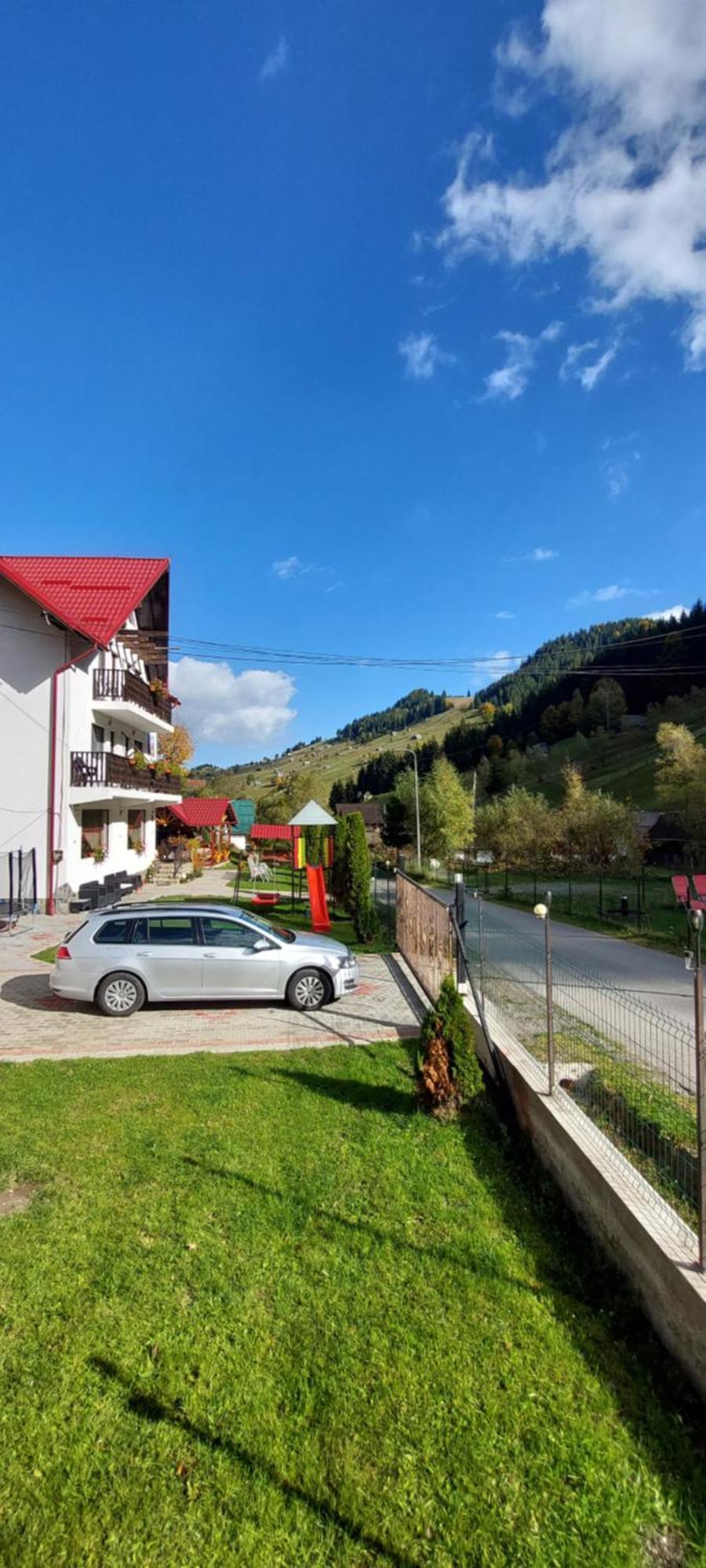 La Cascade 2 Hotel Moeciu De Sus Bagian luar foto