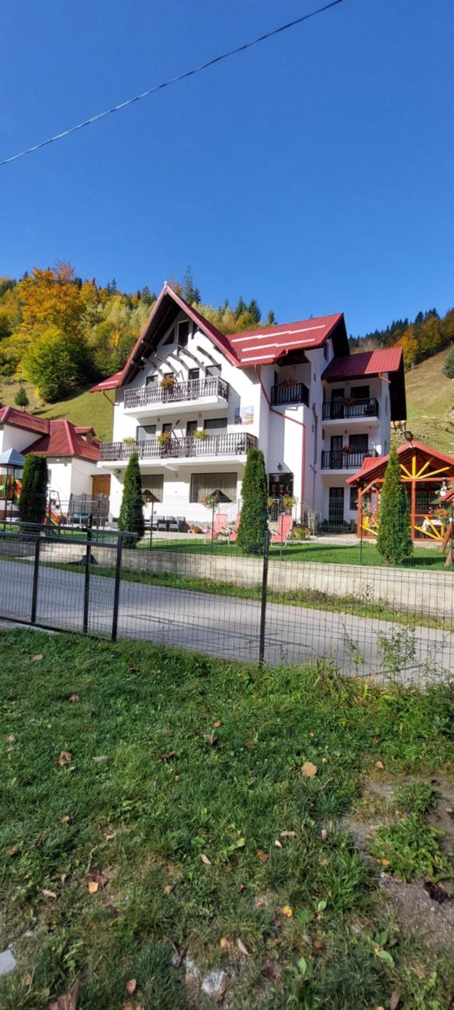 La Cascade 2 Hotel Moeciu De Sus Bagian luar foto