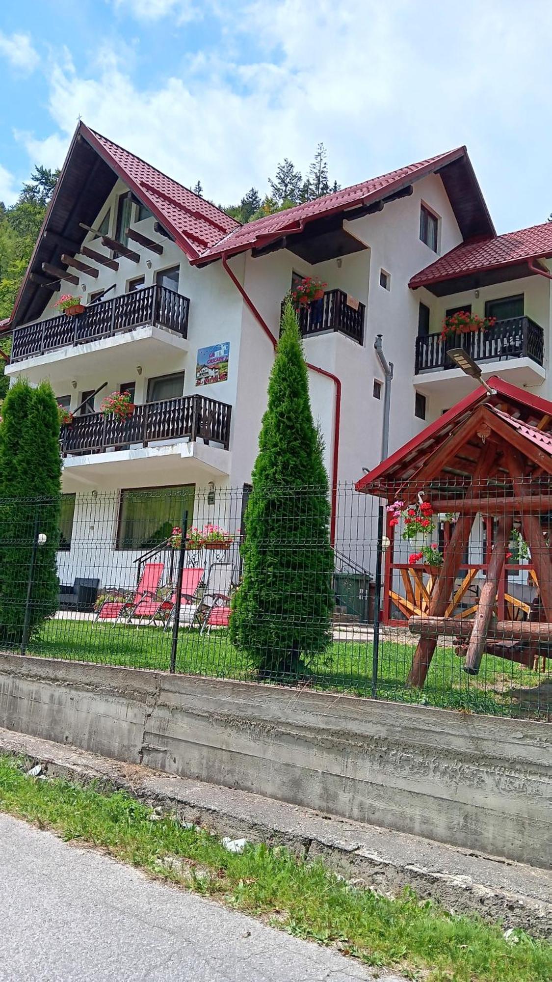 La Cascade 2 Hotel Moeciu De Sus Bagian luar foto